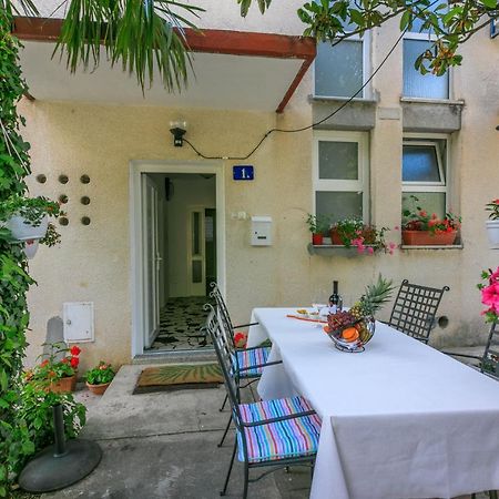 Apartment Carpe Diem "Pet Friendly" Crikvenica Exterior foto